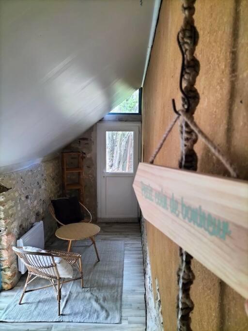 Charmante Maisonnette En Pierre Écardenville-sur-Eure Εξωτερικό φωτογραφία