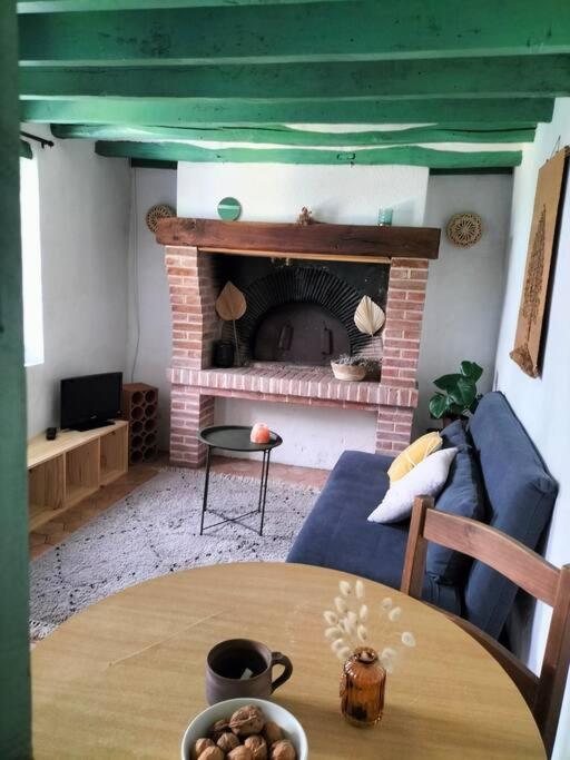 Charmante Maisonnette En Pierre Écardenville-sur-Eure Εξωτερικό φωτογραφία