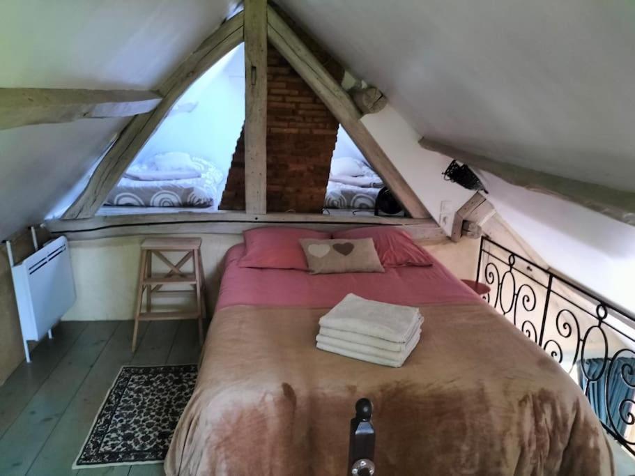 Charmante Maisonnette En Pierre Écardenville-sur-Eure Εξωτερικό φωτογραφία
