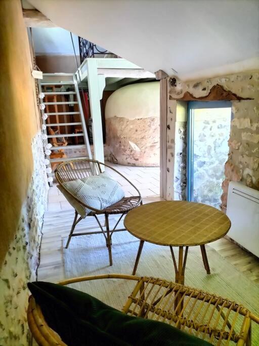 Charmante Maisonnette En Pierre Écardenville-sur-Eure Εξωτερικό φωτογραφία